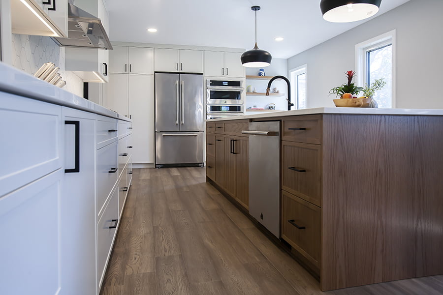 https://www.gatewaycabinets.com/wp-content/uploads/2022/12/kitchen-trends-skinny-shaker.jpg